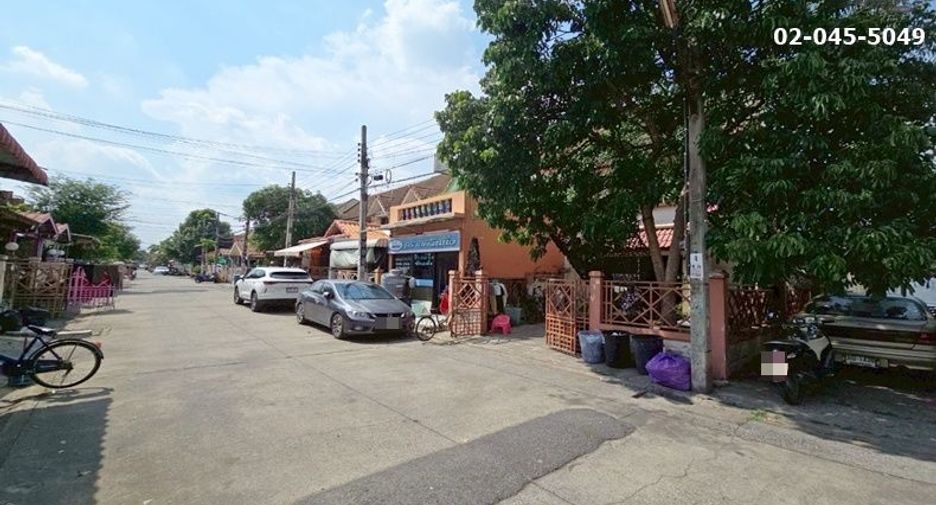 For sale 2 bed office in Lat Krabang, Bangkok