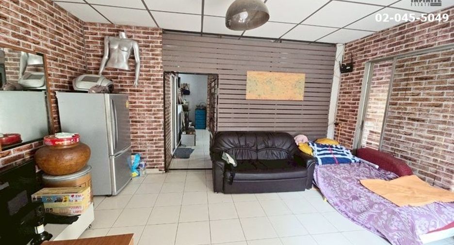 For sale 2 bed office in Lat Krabang, Bangkok