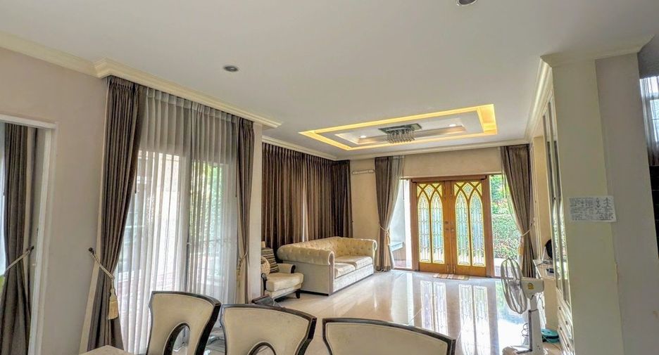 For sale 4 bed house in Pak Kret, Nonthaburi