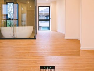 For sale 3 Beds house in Phra Khanong, Bangkok