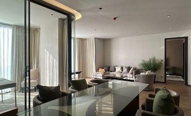 For sale 2 bed condo in Watthana, Bangkok