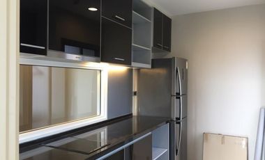 For sale 2 bed condo in Khlong Toei, Bangkok