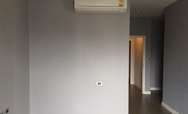 For sale 2 bed condo in Khlong Toei, Bangkok
