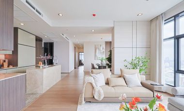 For sale 3 bed condo in Ratchathewi, Bangkok