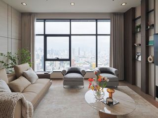For sale 3 Beds condo in Ratchathewi, Bangkok