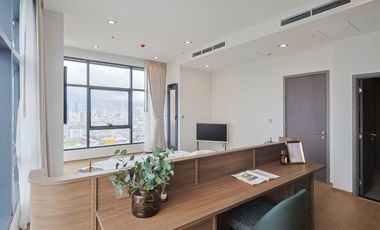 For sale 3 bed condo in Ratchathewi, Bangkok