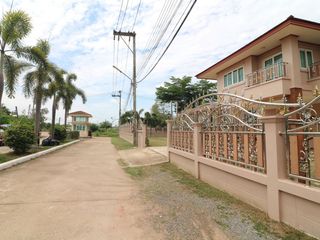 For sale 5 bed house in Mueang Udon Thani, Udon Thani