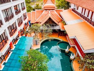 For sale 10 bed hotel in Bang Lamung, Chonburi