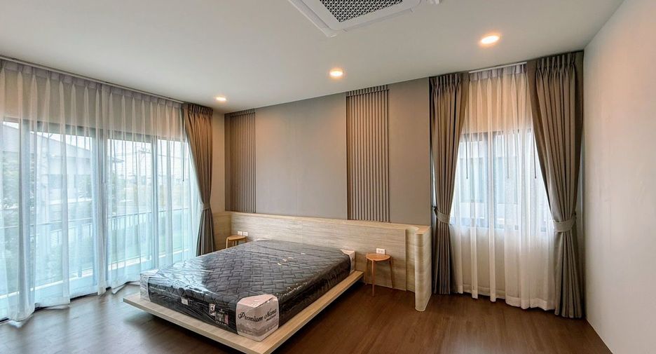 À louer 4 chambres maison à Bang Phli, Samut Prakan