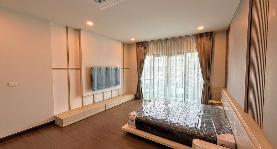 À louer 4 chambres maison à Bang Phli, Samut Prakan
