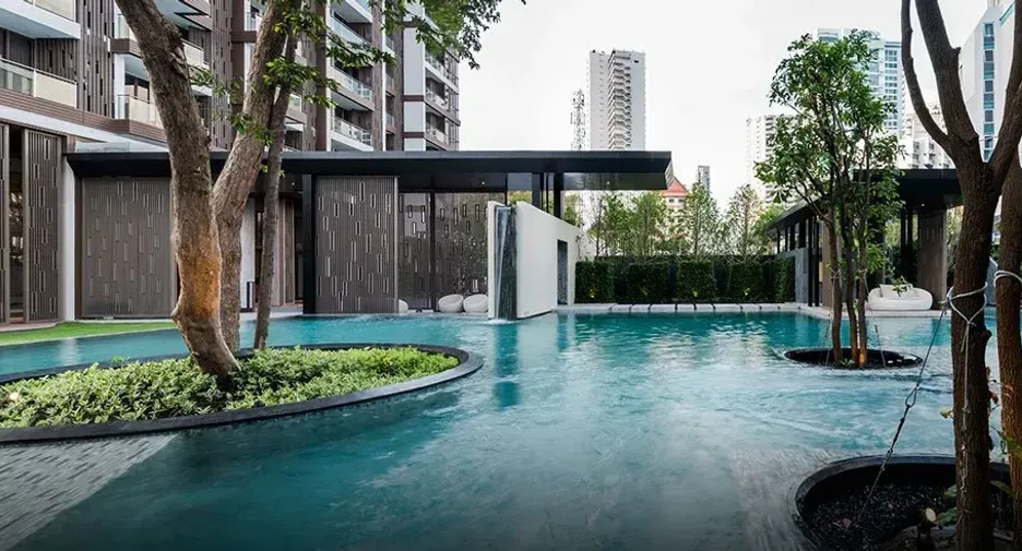 For sale 2 ベッドルーム condo in Bang Lamung, Chonburi