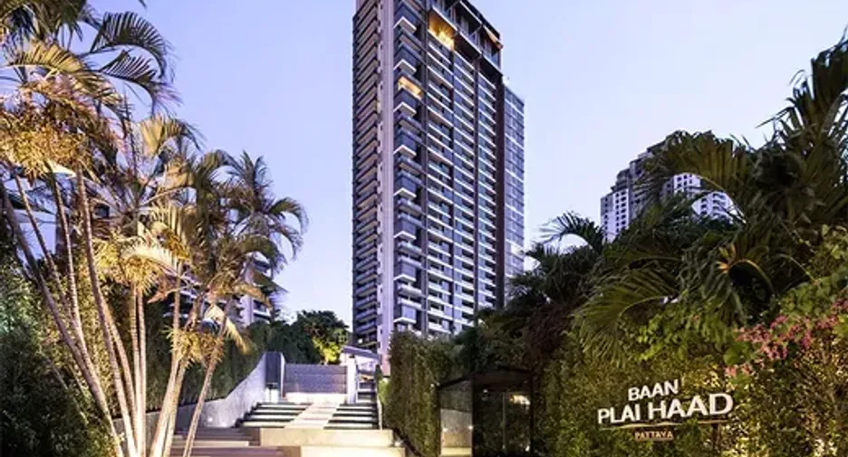 For sale 2 ベッドルーム condo in Bang Lamung, Chonburi