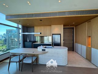 For rent 1 bed condo in Pathum Wan, Bangkok