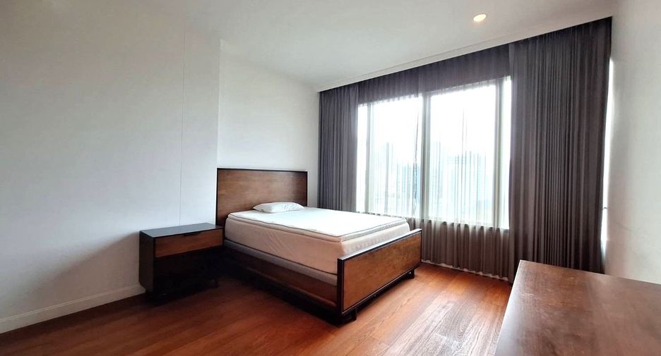 For sale 2 ベッドルーム condo in Pathum Wan, Bangkok