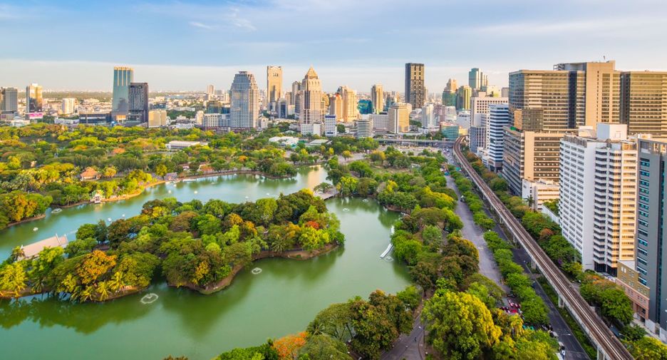 For sale 2 ベッドルーム condo in Pathum Wan, Bangkok