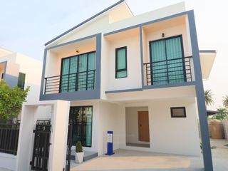 À vendre 3 chambres maison à Si Racha, Chonburi