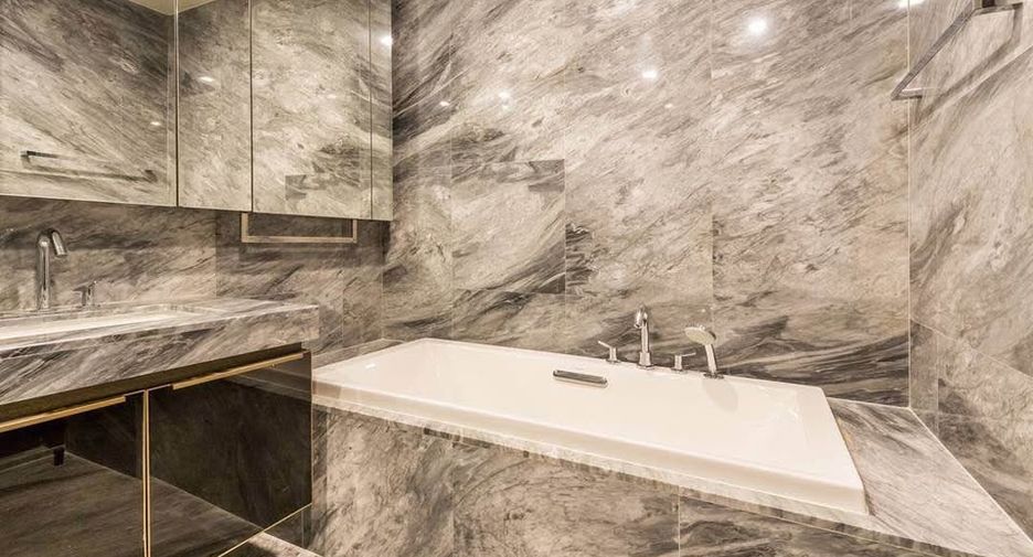 For rent and for sale 1 bed condo in Phaya Thai, Bangkok