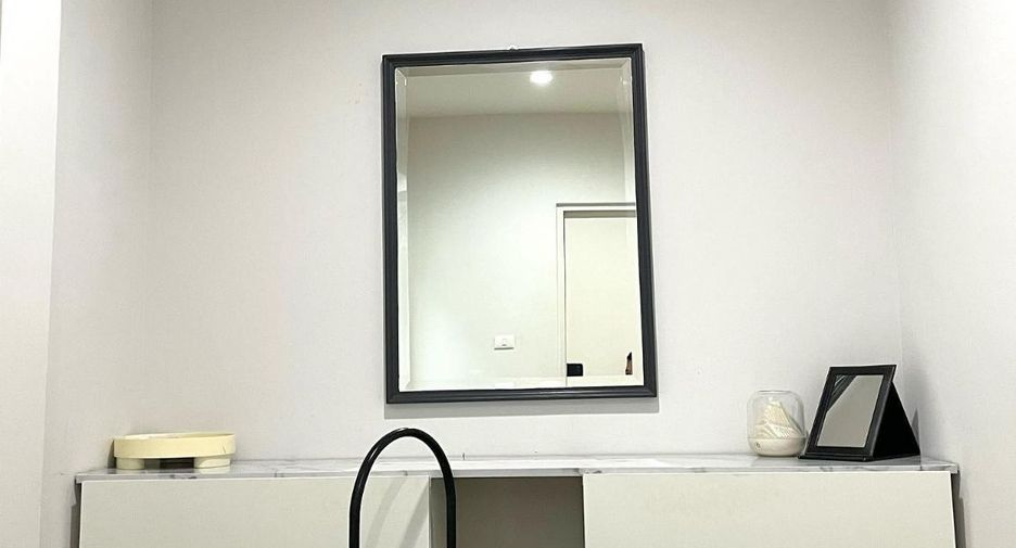 For rent 3 bedrooms house in Saphan Sung, Bangkok