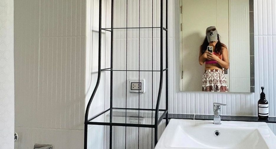 For rent 3 bedrooms house in Saphan Sung, Bangkok