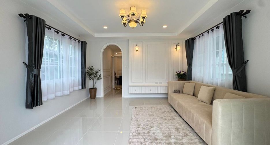 À vendre 4 chambres maison à Bang Lamung, Chonburi
