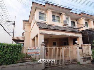 For sale 3 bedrooms townhouse in Thanyaburi, Pathum Thani