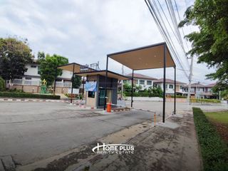 For sale 2 bedrooms townhouse in Si Racha, Chonburi