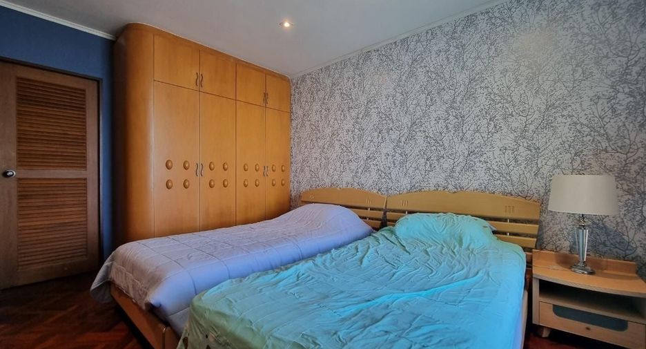 For rent 3 bedrooms condo in Sattahip, Chonburi