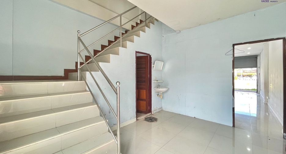 For sale 6 bedrooms retail Space in Mueang Surat Thani, Surat Thani