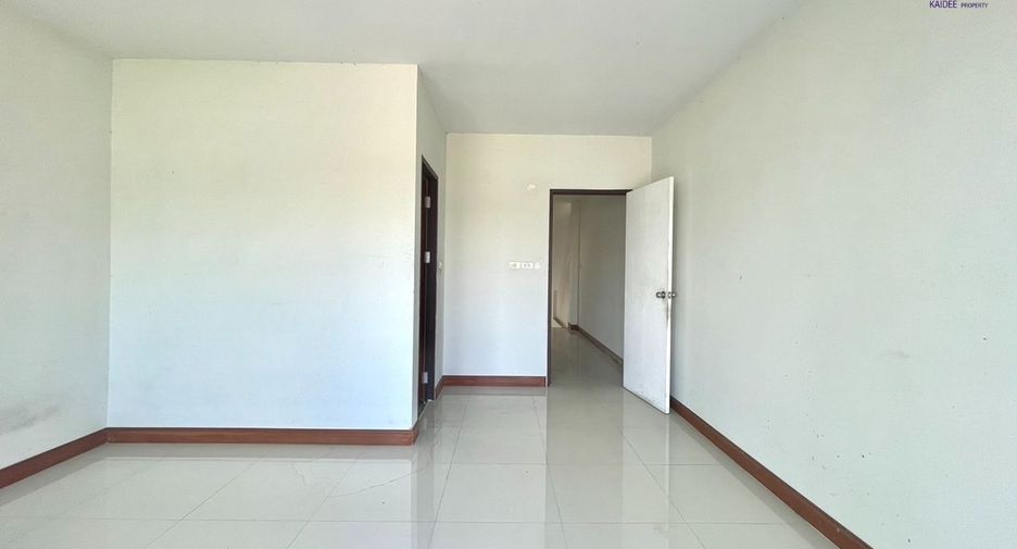 For sale 6 bedrooms retail Space in Mueang Surat Thani, Surat Thani