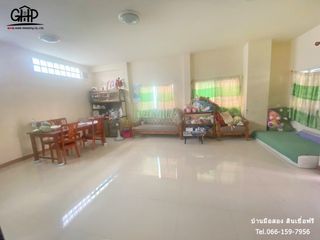 For sale 3 bed townhouse in Khlong Luang, Pathum Thani