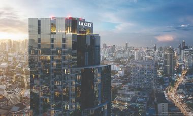 For sale 4 bed condo in Khlong Toei, Bangkok