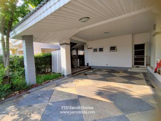 For sale 5 bed house in Mueang Nonthaburi, Nonthaburi