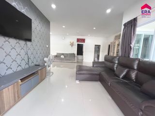 For sale 3 bed house in Mueang Surat Thani, Surat Thani