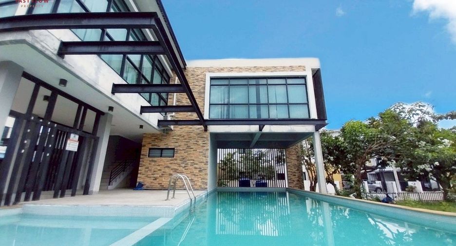 Продажа 4 спальни таунхаус в Lat Lum Kaeo, Патумтани