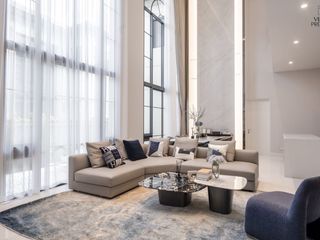 For rent そして for sale 4 Beds house in Bang Kapi, Bangkok