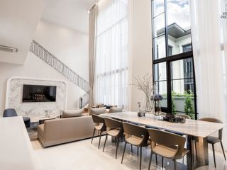 For rent そして for sale 4 Beds house in Bang Kapi, Bangkok