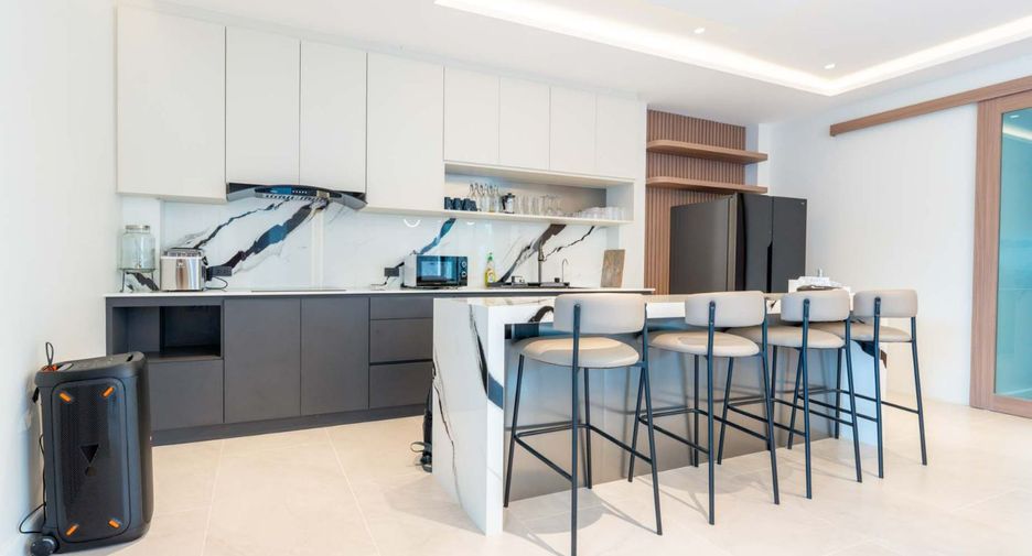 Villa en venta de 7 habitaciones en Sattahip, Chonburi