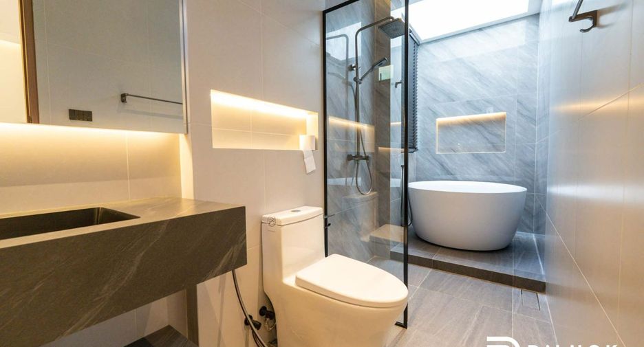 Villa en venta de 7 habitaciones en Sattahip, Chonburi