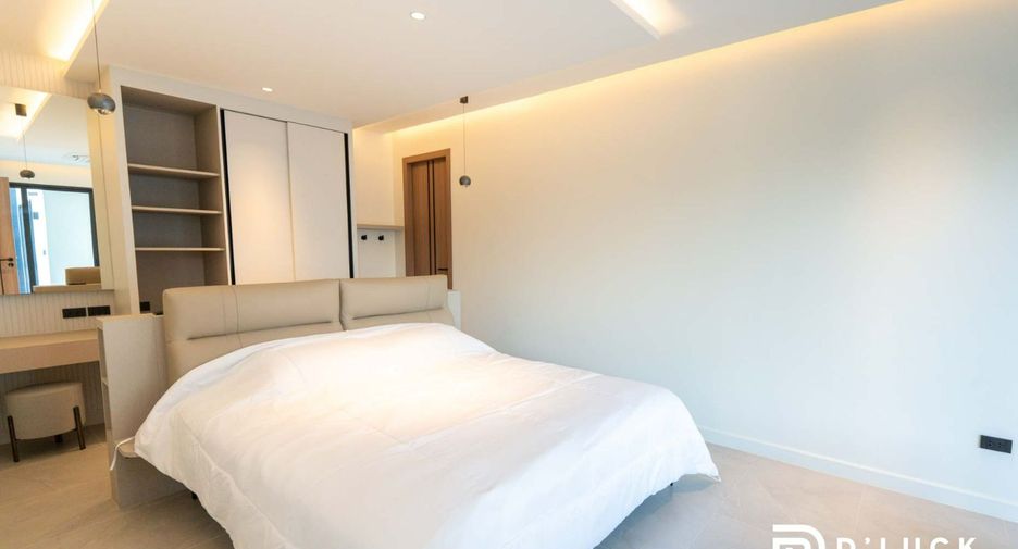 Villa en venta de 7 habitaciones en Sattahip, Chonburi