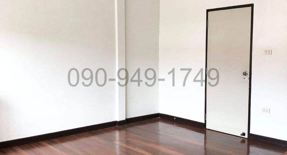 For rent 2 bedrooms townhouse in Bueng Kum, Bangkok