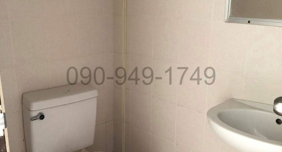 For rent 2 bedrooms townhouse in Bueng Kum, Bangkok