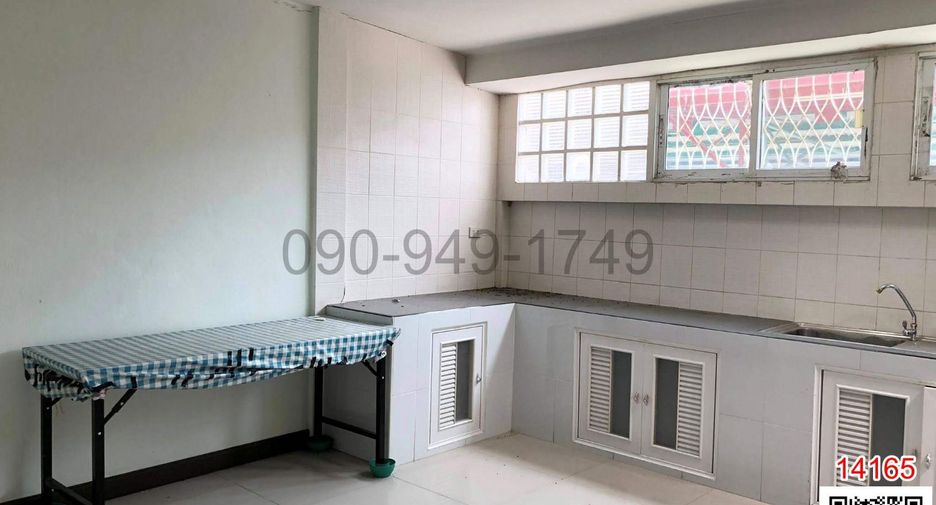For rent 2 bedrooms townhouse in Bueng Kum, Bangkok