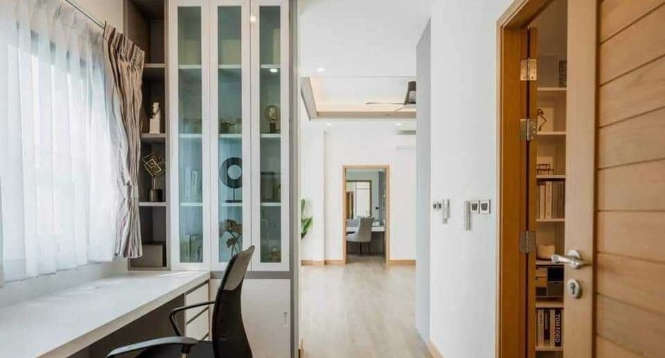 For rent 3 bedrooms villa in Bang Lamung, Chonburi