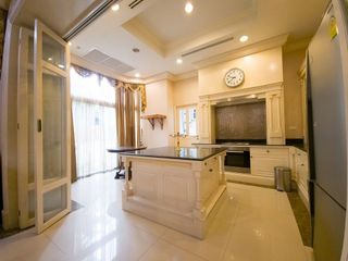 For sale 4 Beds house in Lat Krabang, Bangkok