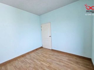 For rent そして for sale 4 Beds townhouse in Lat Phrao, Bangkok