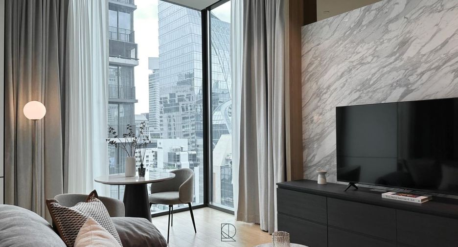 For rent 1 bed condo in Pathum Wan, Bangkok