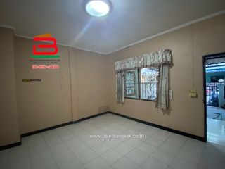 For rent and for sale 2 bed townhouse in Thanyaburi, Pathum Thani