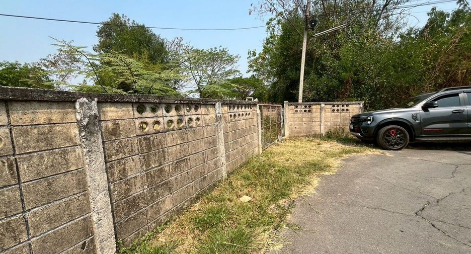 For rent land in San Kamphaeng, Chiang Mai