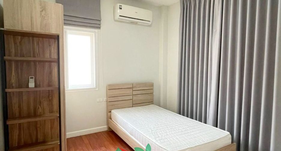 For sale 3 bedrooms house in Mueang Nonthaburi, Nonthaburi