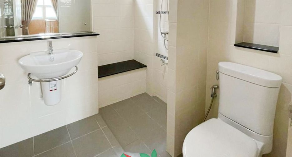 For sale 3 bedrooms house in Mueang Nonthaburi, Nonthaburi